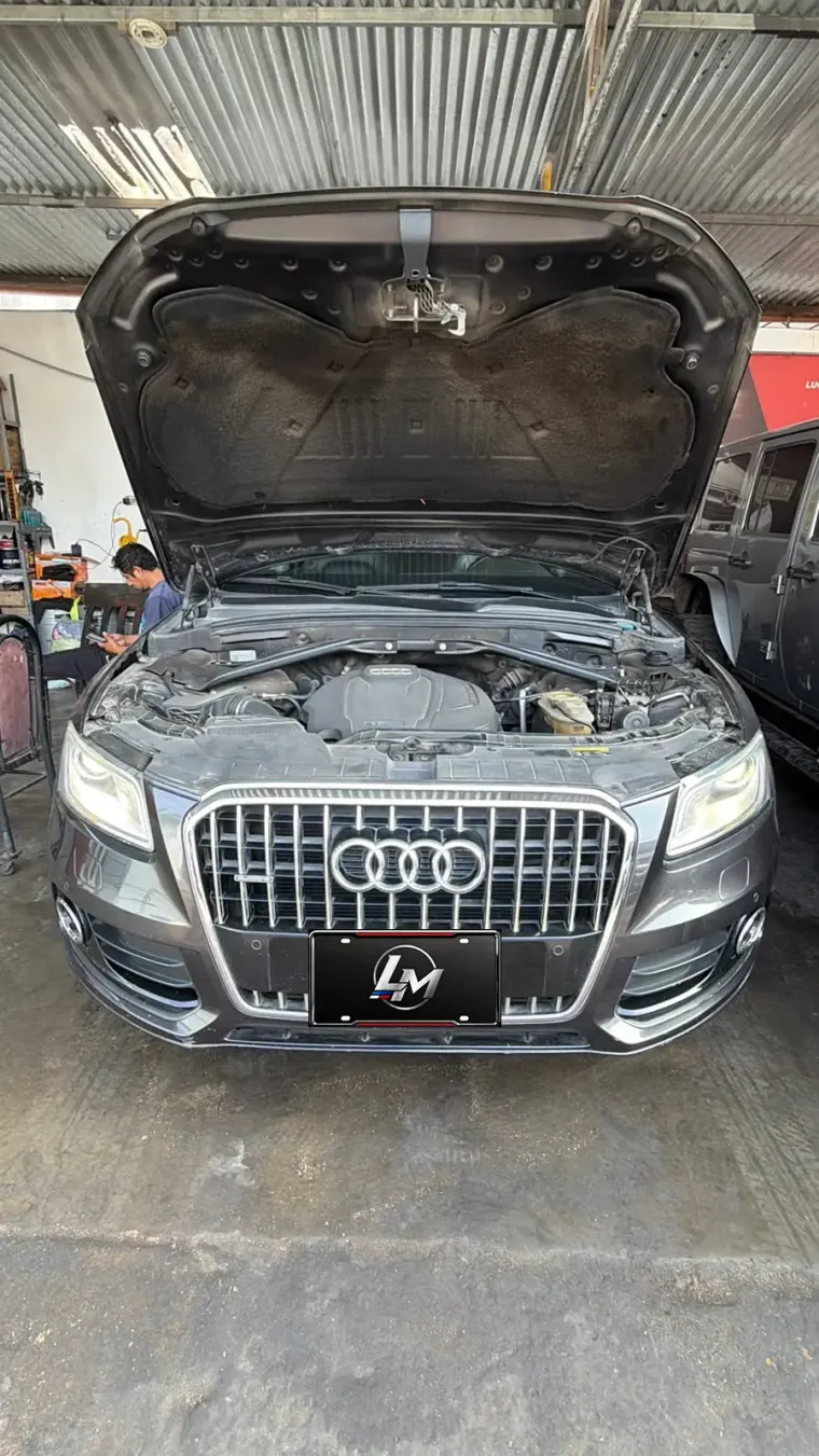 Reparación de motor Honda en taller mecánico de Santiago de Surco, Lima